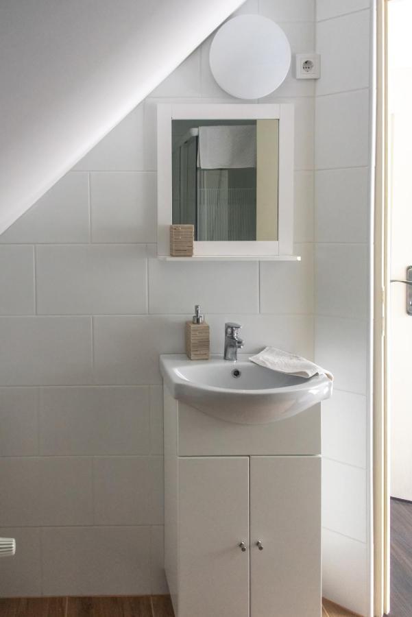 Hauptman Apartman Nagyatad Luaran gambar