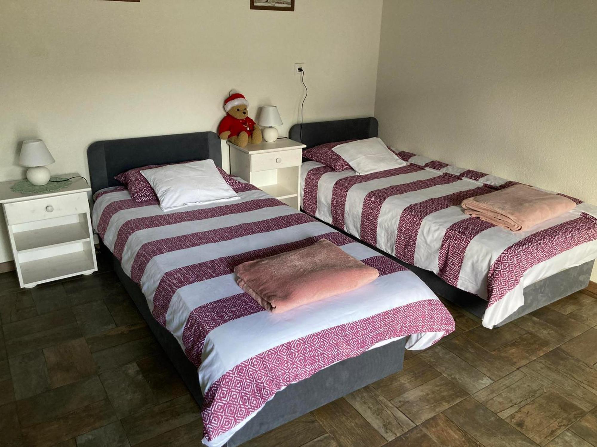 Hauptman Apartman Nagyatad Luaran gambar